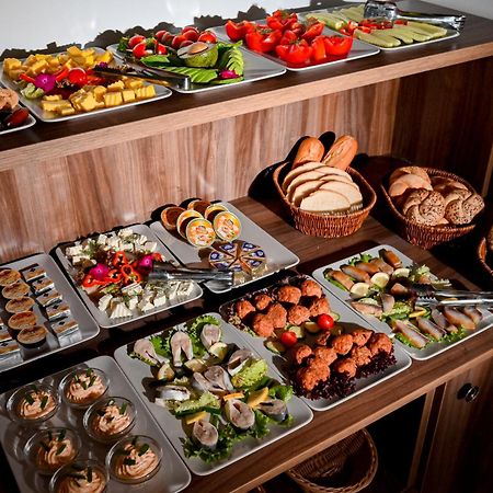 Helios Hotel Sulina Ngoại thất bức ảnh