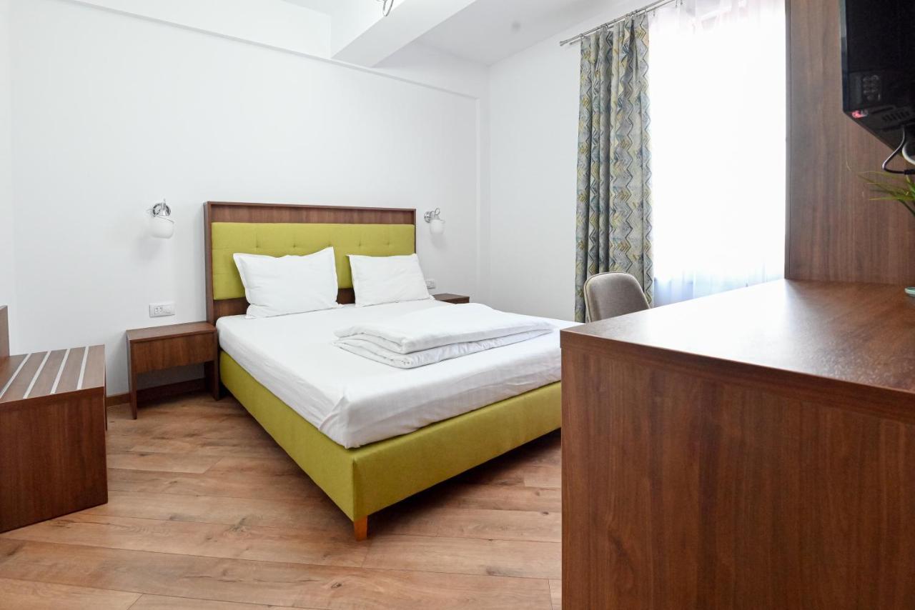 Helios Hotel Sulina Ngoại thất bức ảnh